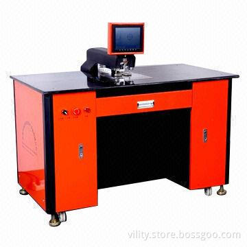 Auto-punching machine with pneumatic drive, for faceplates